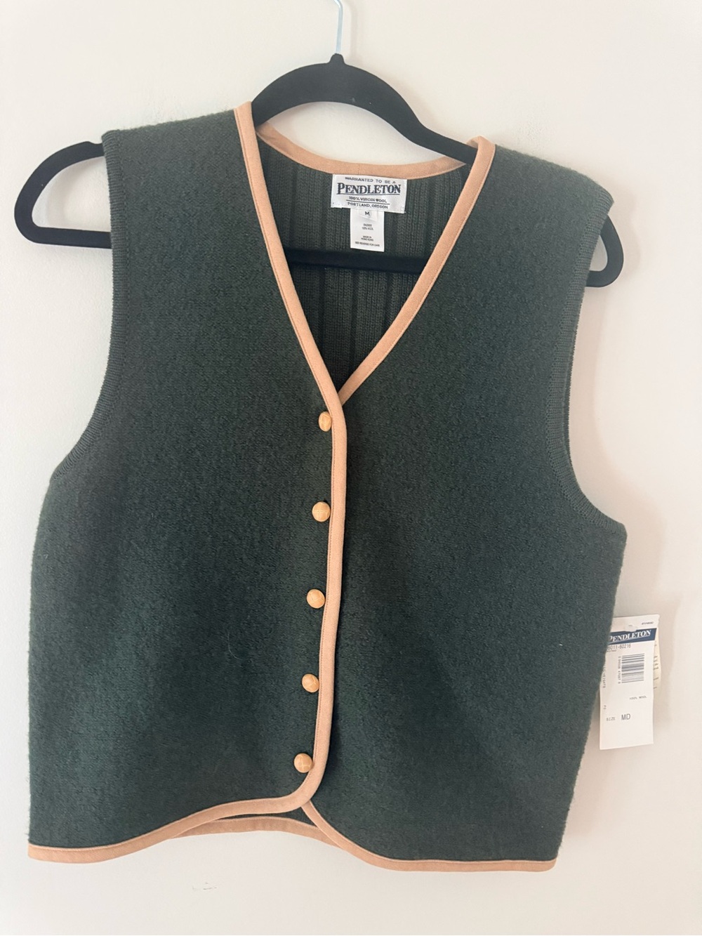 Pendleton Dark Green Wool Vest with Tan Trim Size M NWT